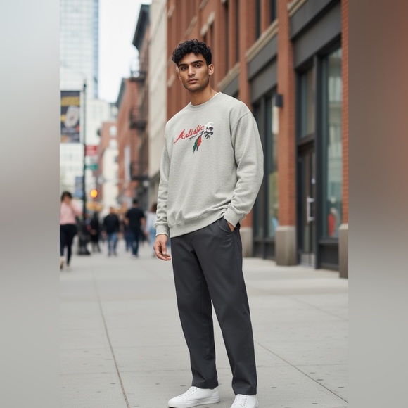 Artistic Creation Smiling Tomahawk Peace Pipe Long Sleeve Sweatshirt 2XL Rare - Picture 3 of 13